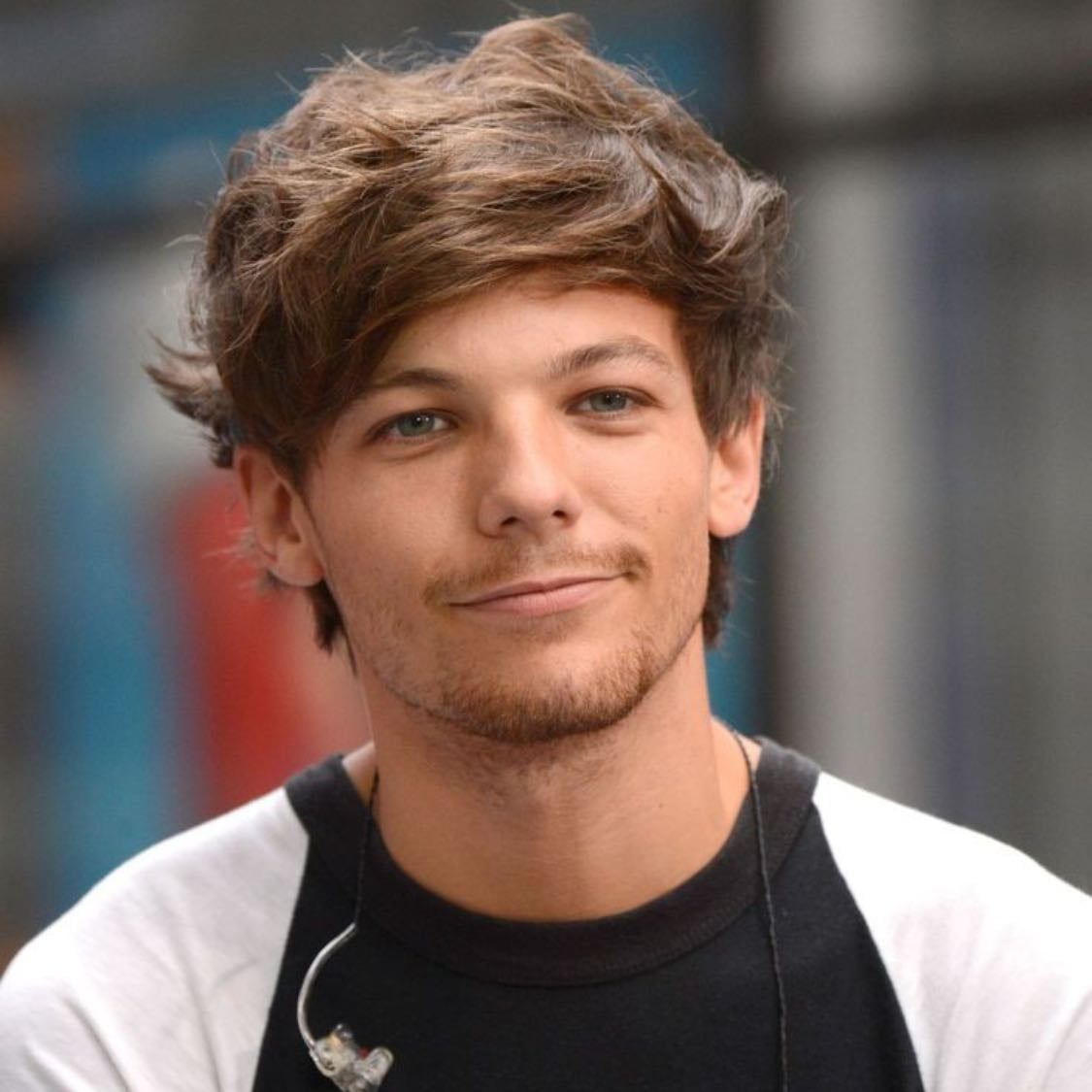4. - typical 1d era BUT CMON IT ATE!