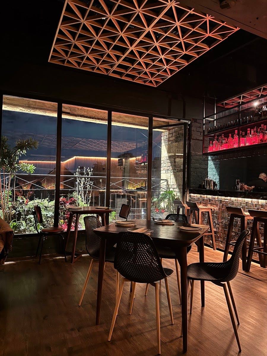 kyn loungebar