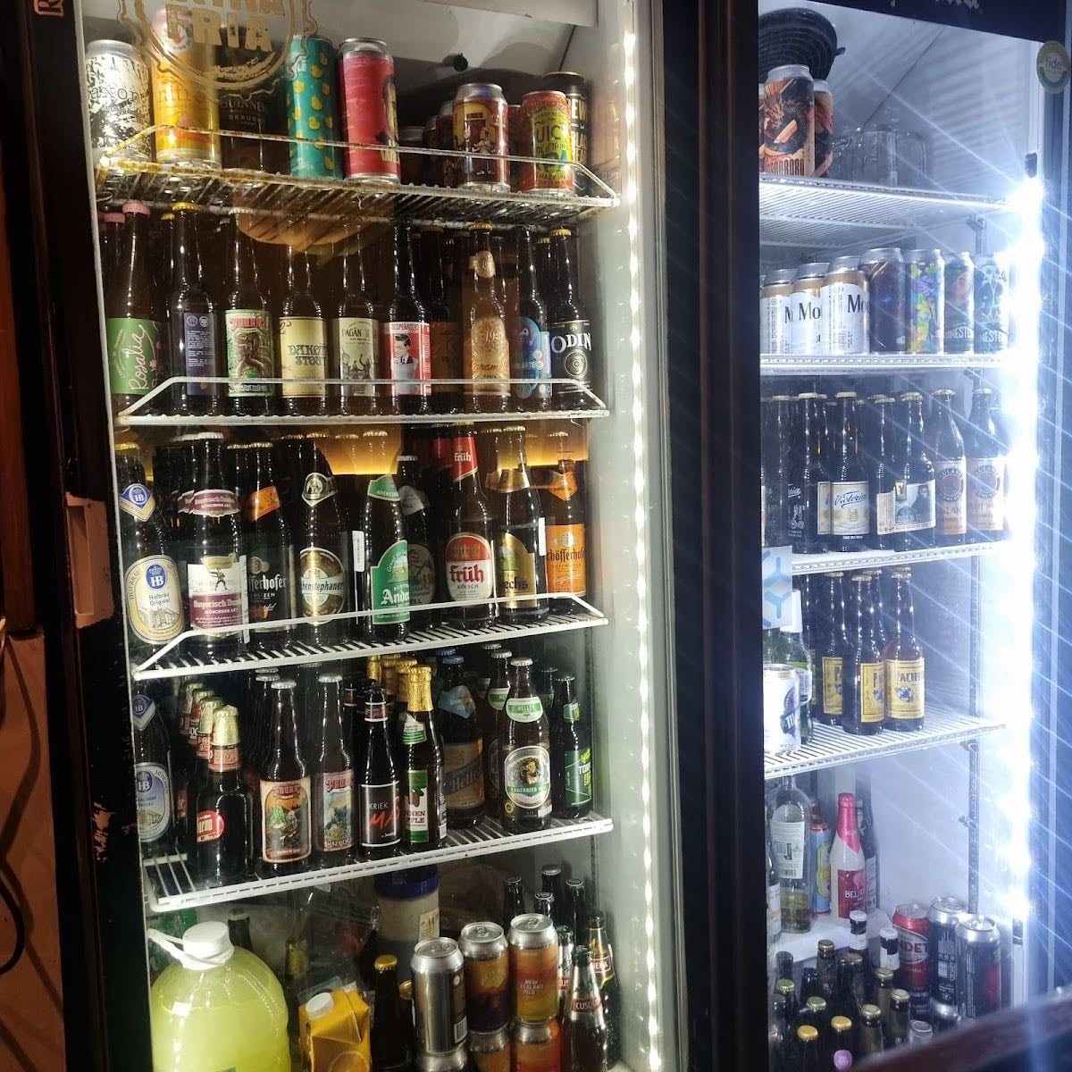 Beer4Now Taproom | Bar