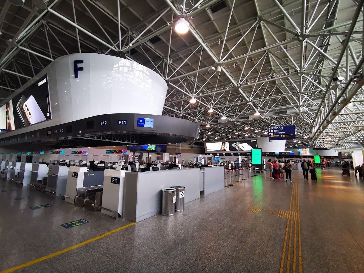 RIOgaleão International Airport (GIG)