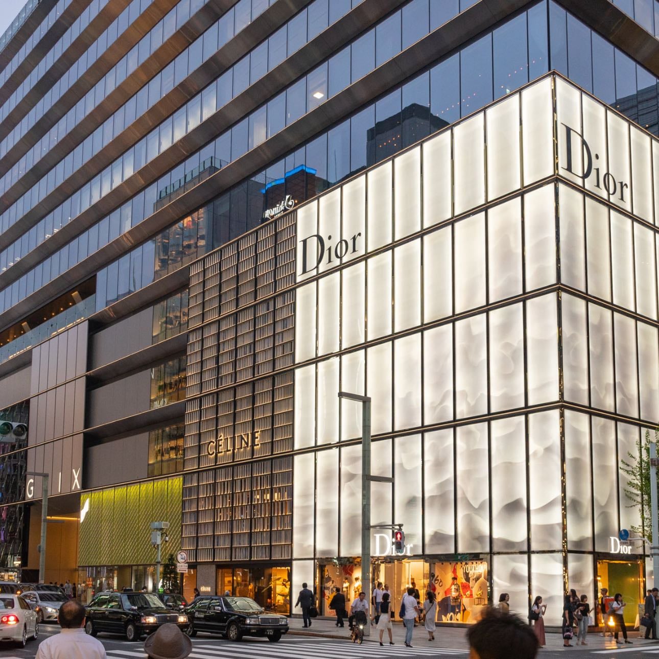 GINZA SIX