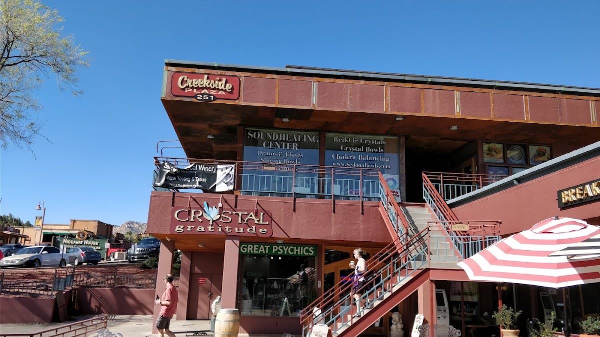 Creekside Plaza