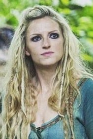 Helga - apuñalada