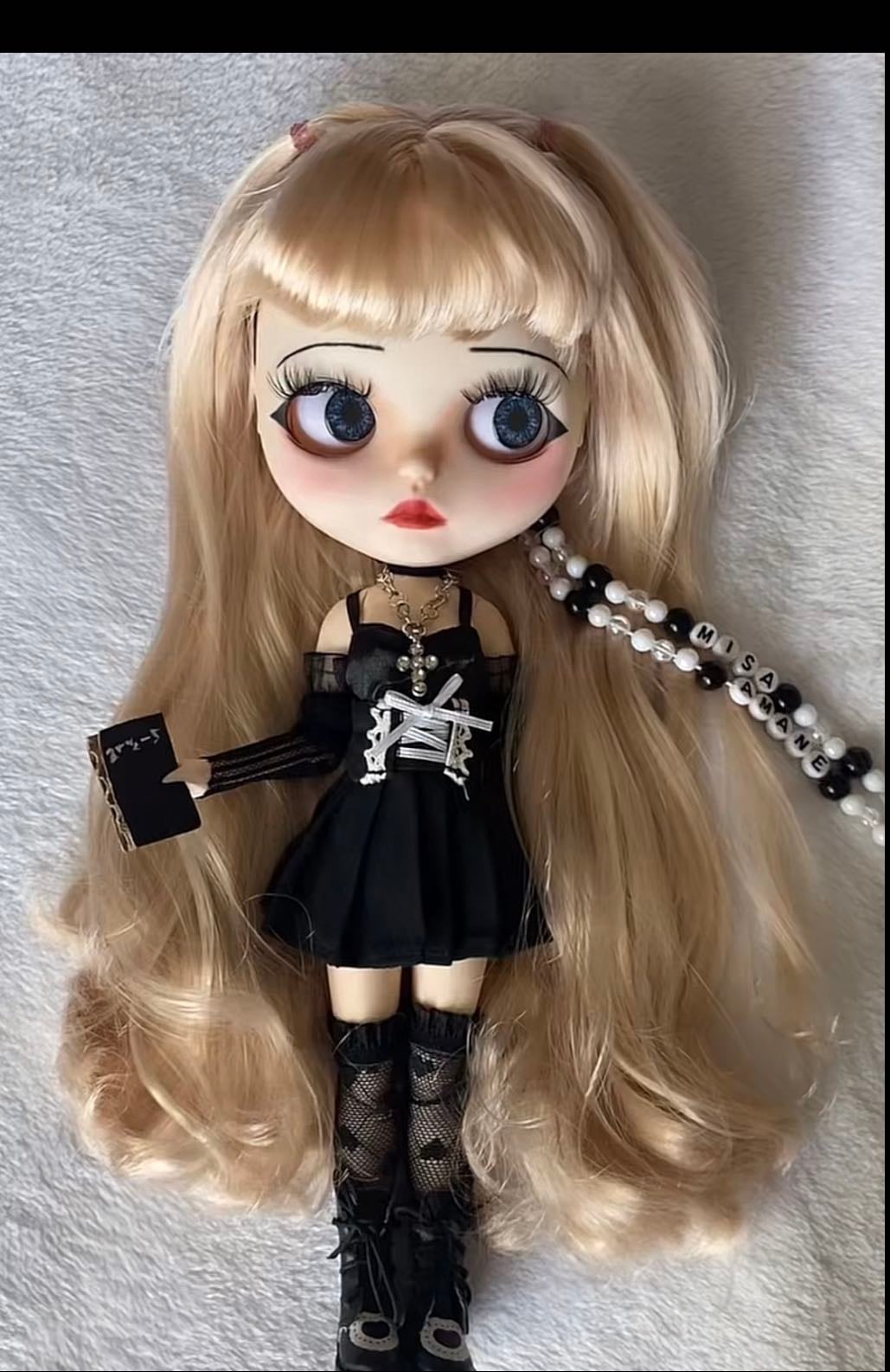 Misa Amane - Death Note