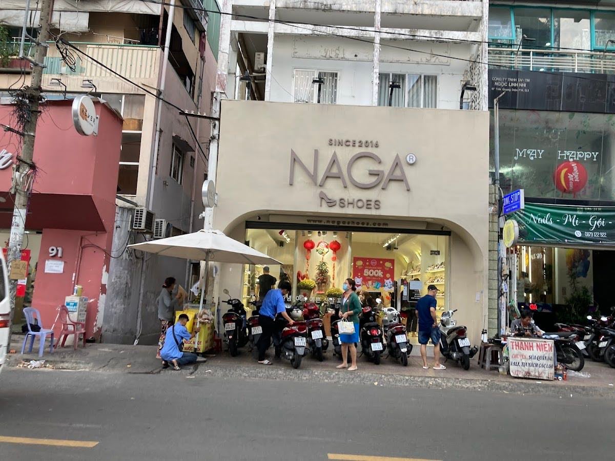 Nagashoes - 95 Trần Quang Diệu