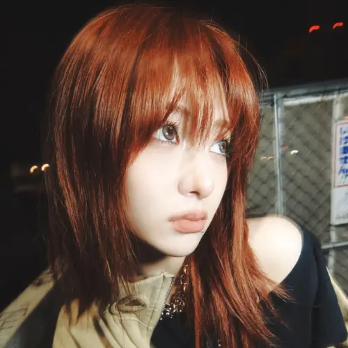 HUH YUNJIN - Artist