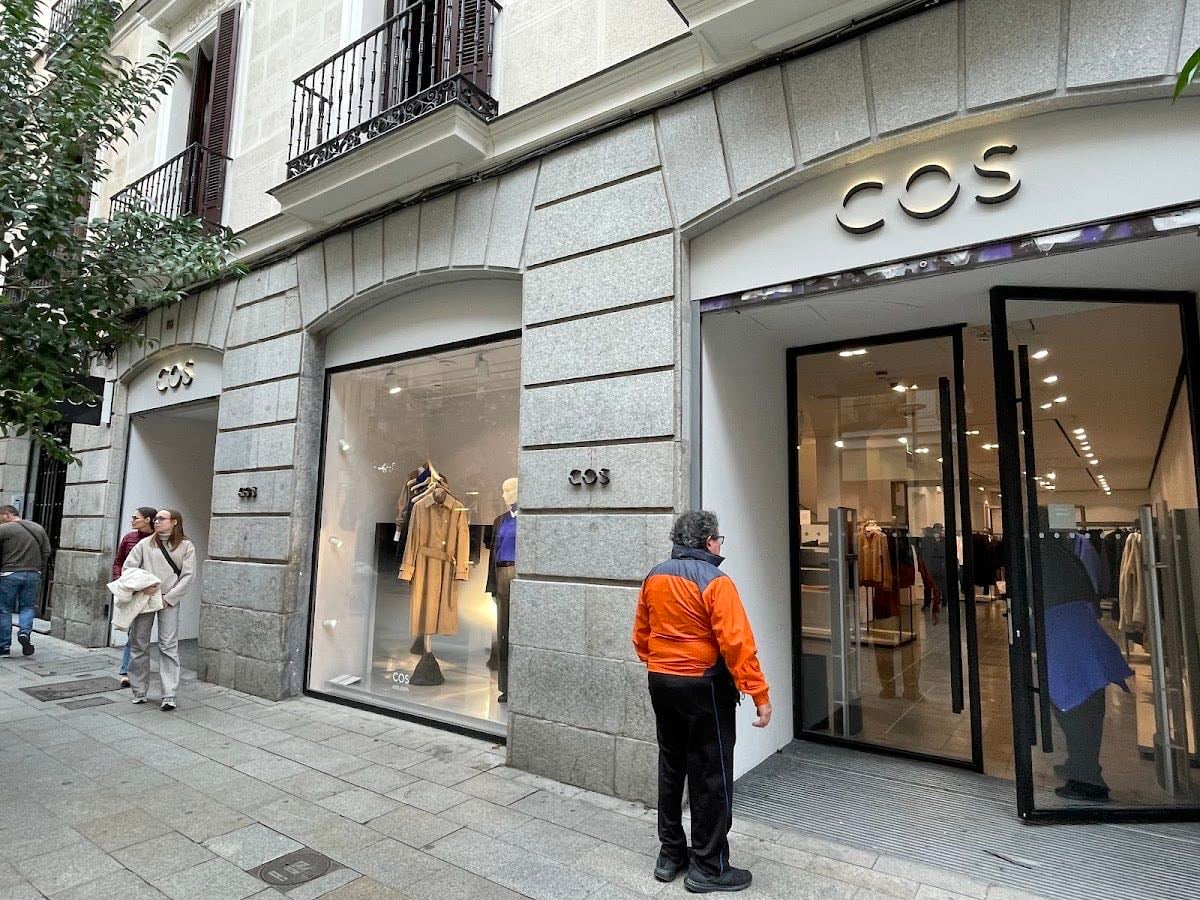 COS