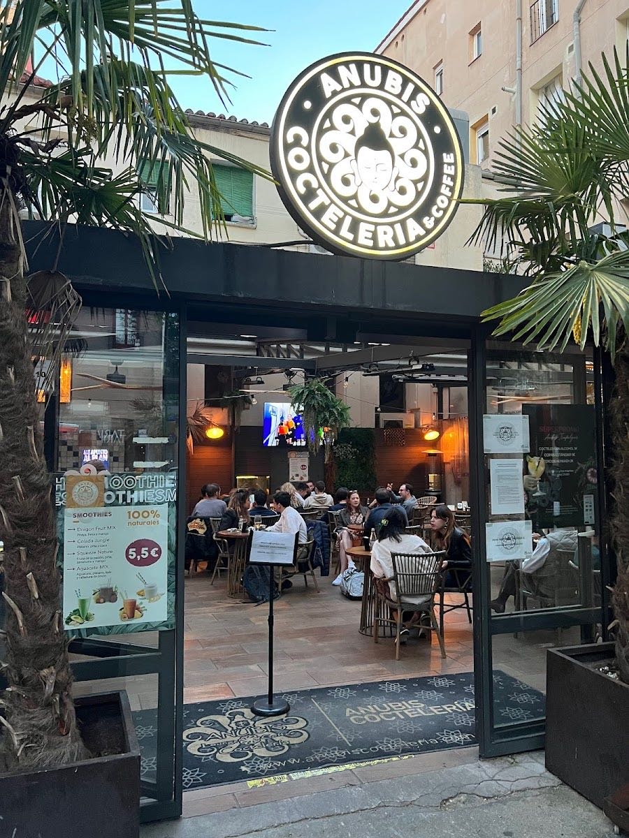 Anubis Coctelería (Trafalgar)