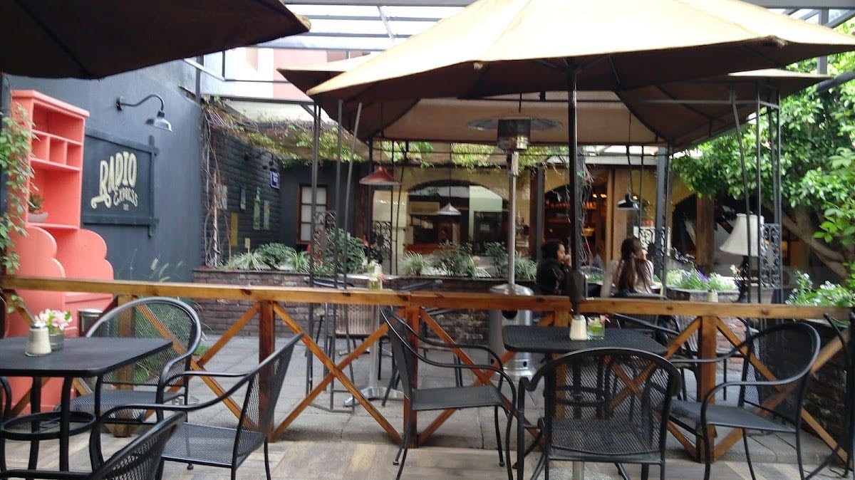 Radio Express Café Revolución