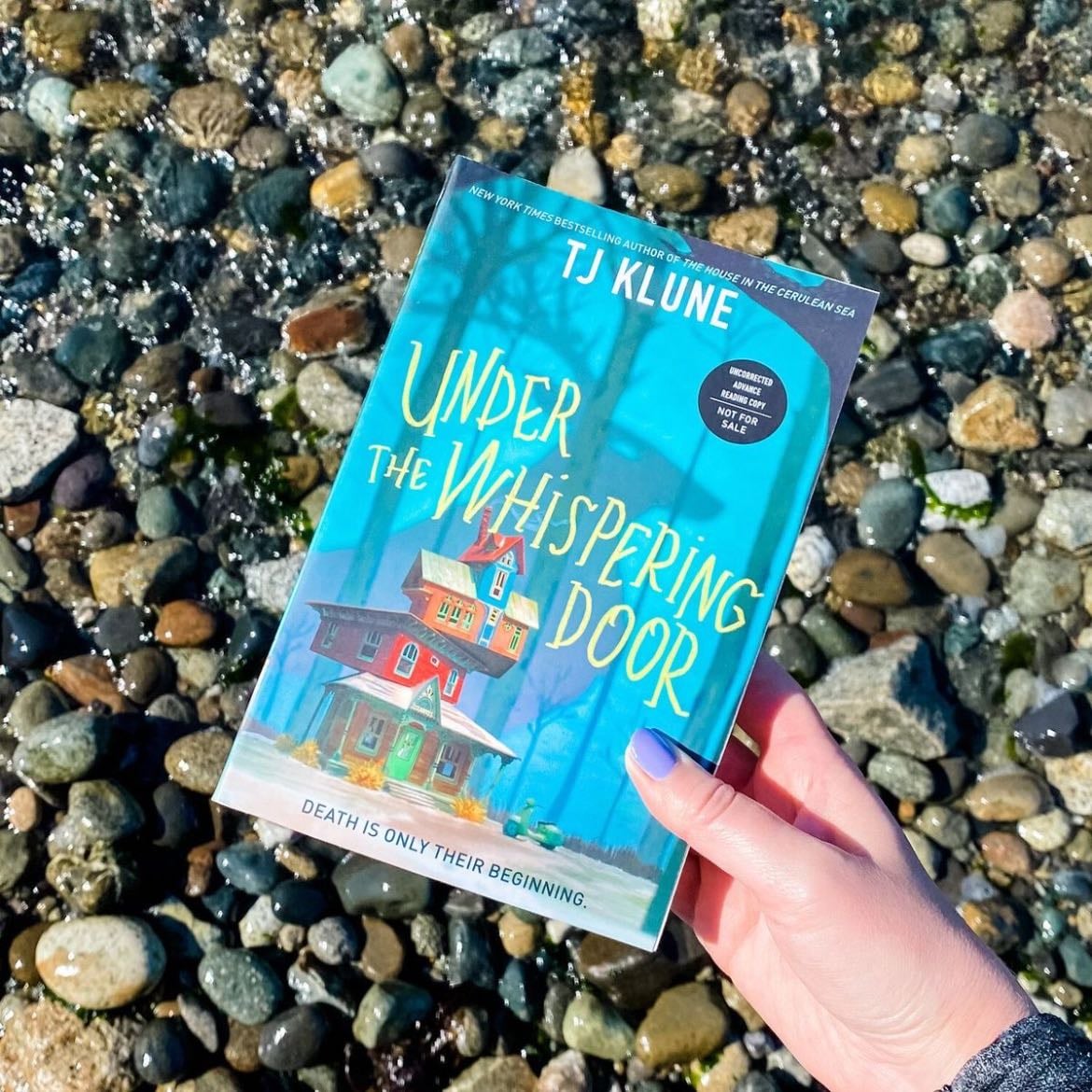 Under the Whispering Door - TJ Klune · 2021