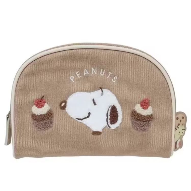 Peanuts pouch