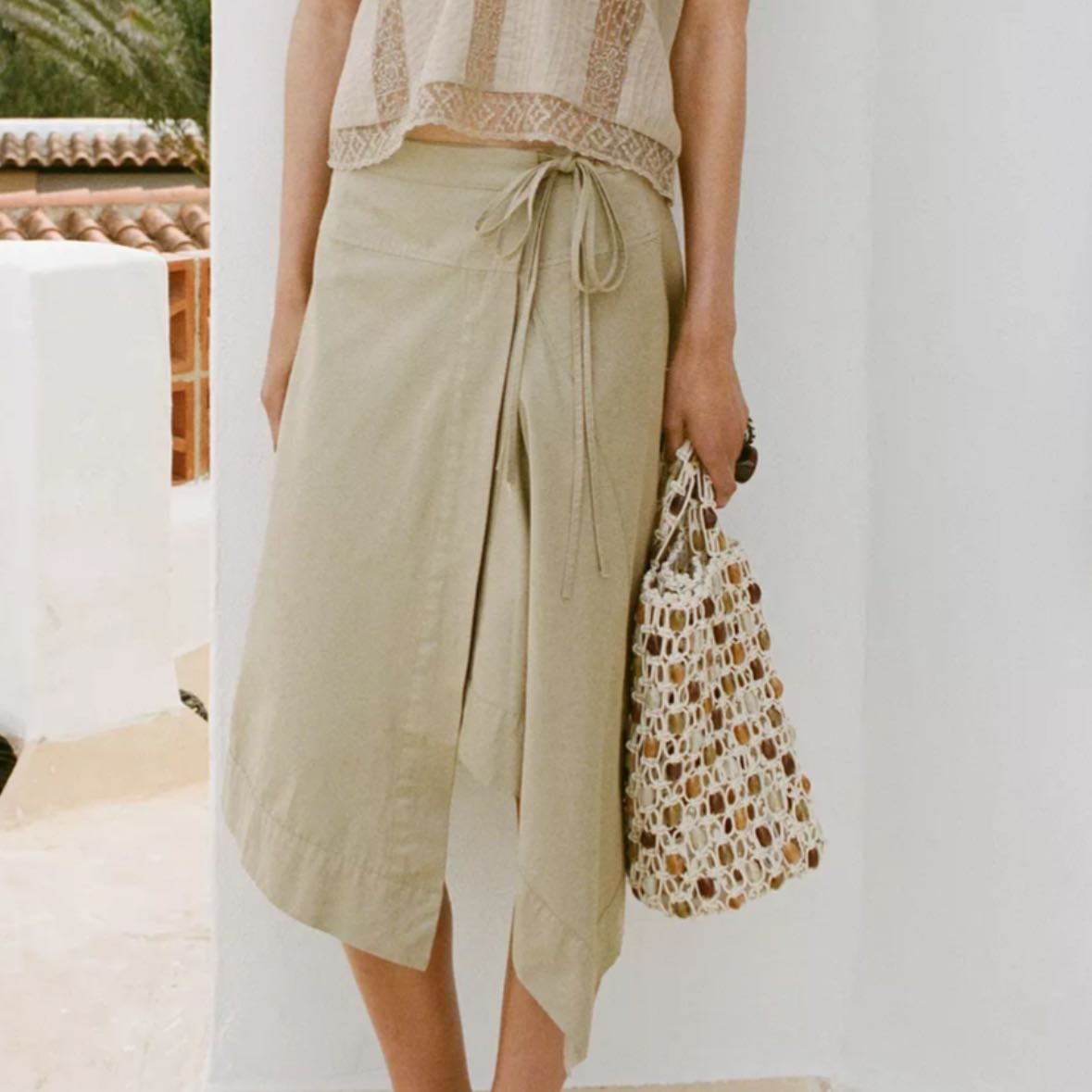 sarong skirt