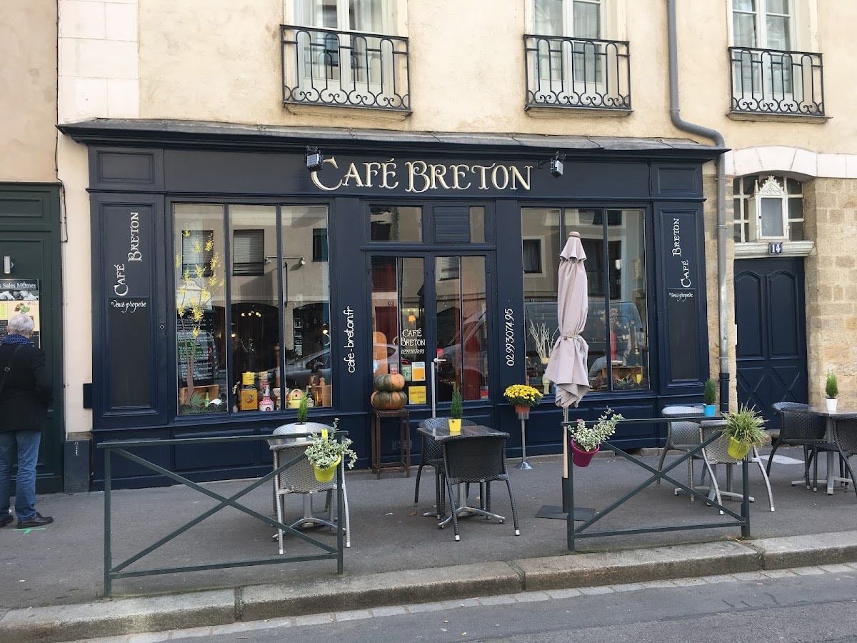 Café Breton