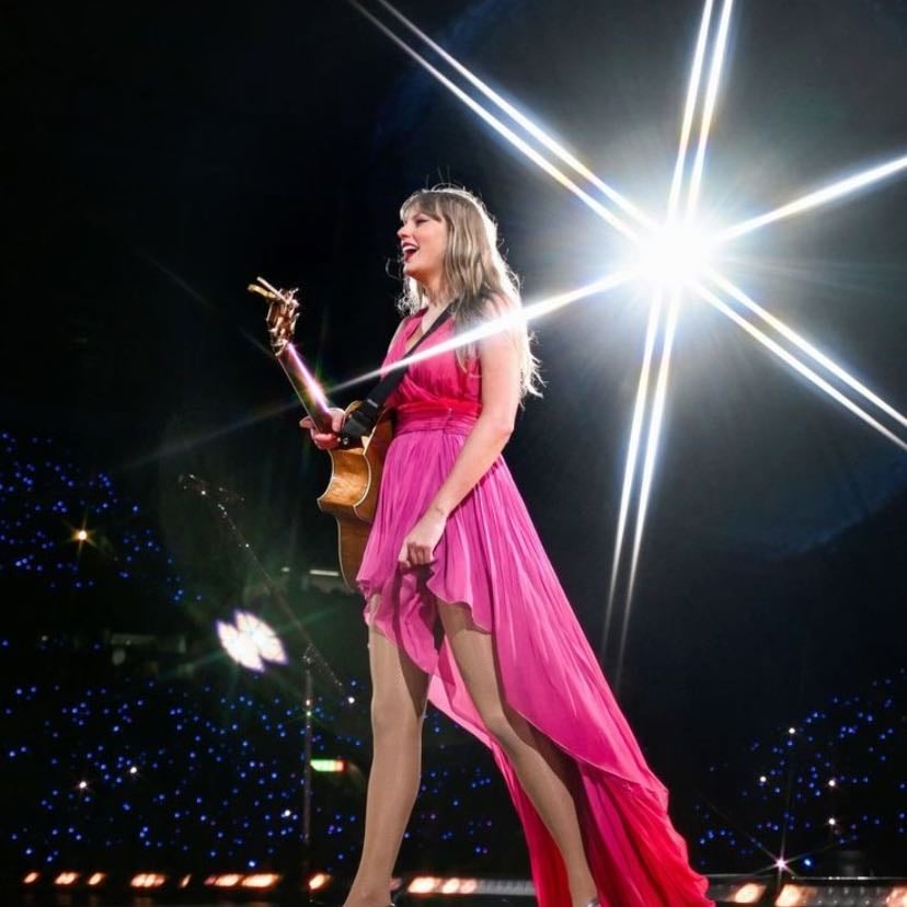 pink dress