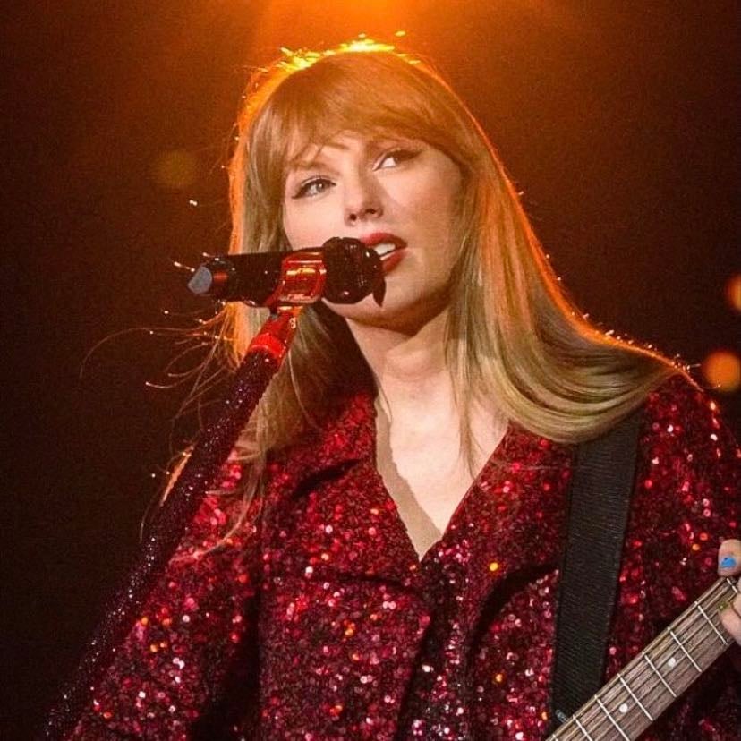 Red ❤️ - Album · Taylor Swift
