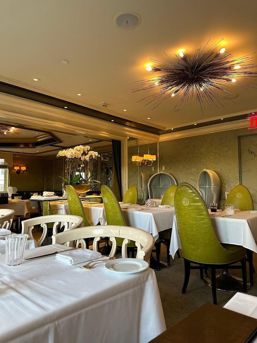 Bergdorf Goodman Restaurant