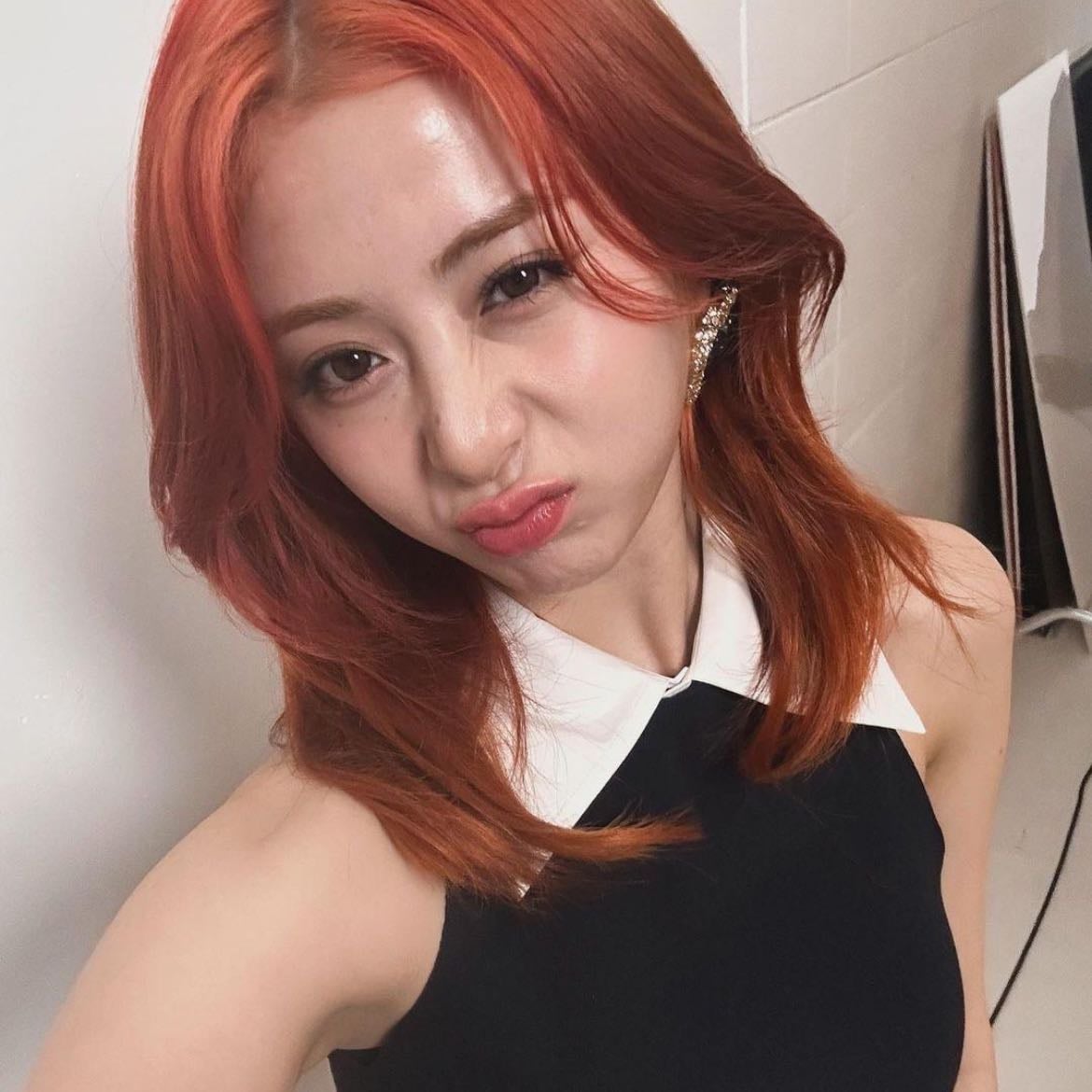 Yunjin - from LE SSERAFIM