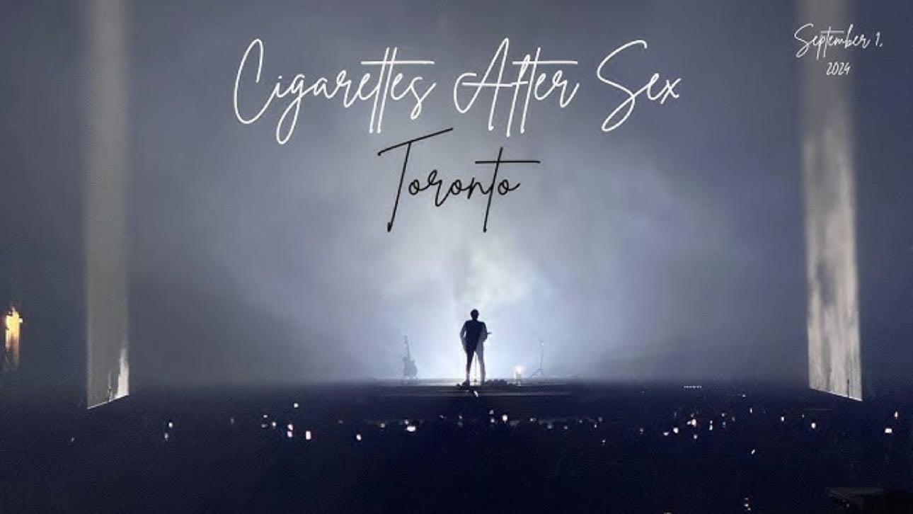 Cigarettes After Sex - Headliner