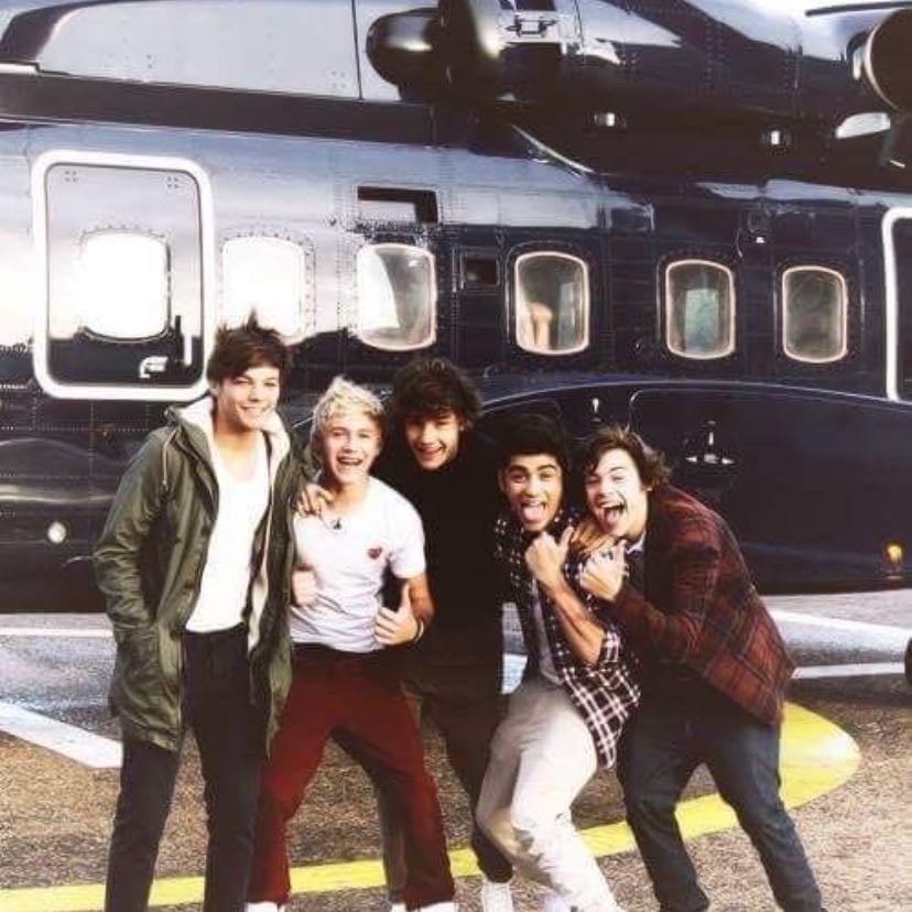 one direction - who pinned liam up against the wall?