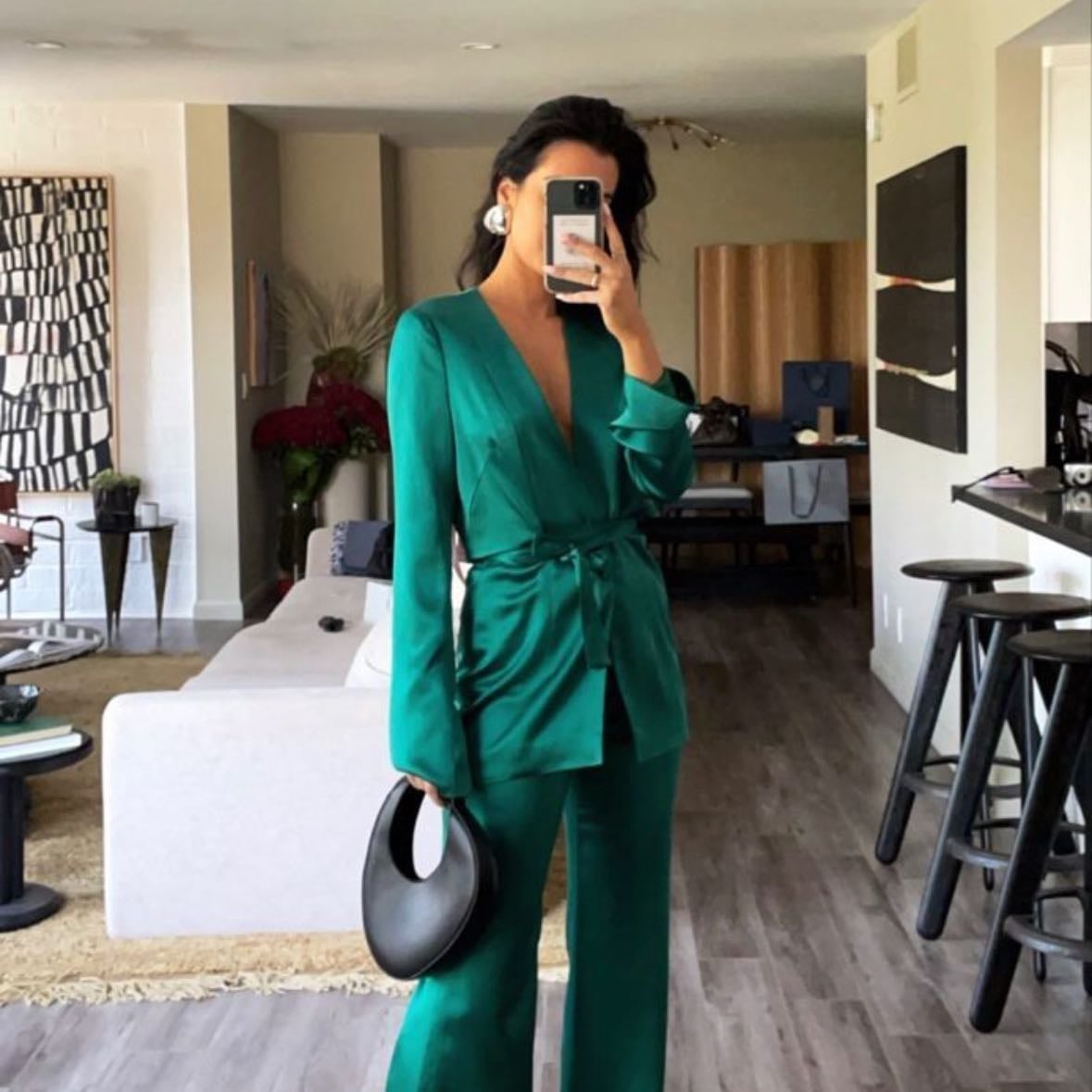 Carolina Santodomingo - Hecha por la mismísima ✨Carolina Santodomingo✨, Sus bolsos son una lo-cura