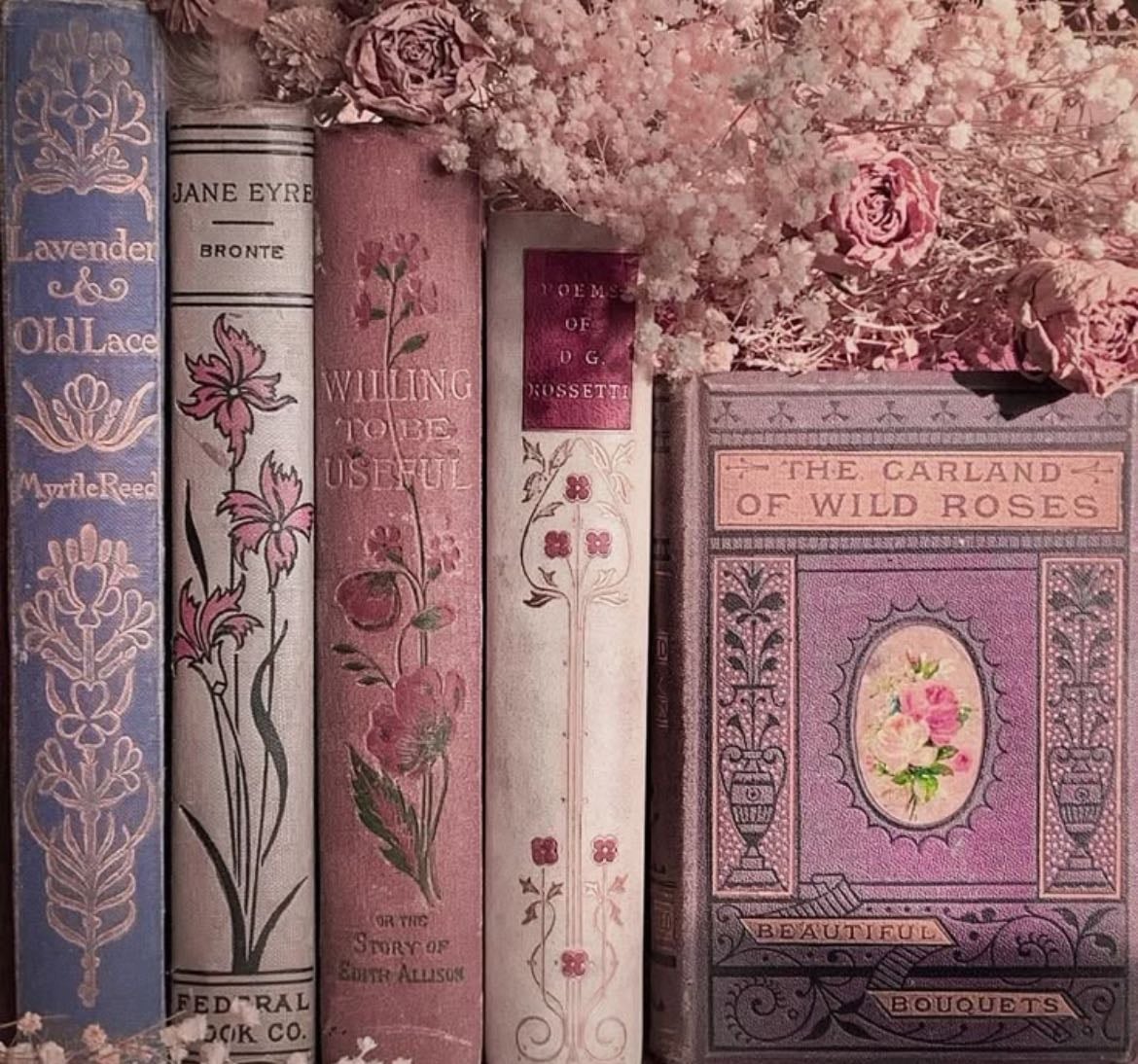 Books 📚🎀