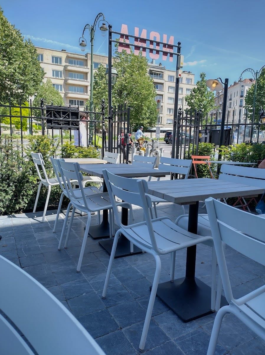 NONA PIZZA Merode
