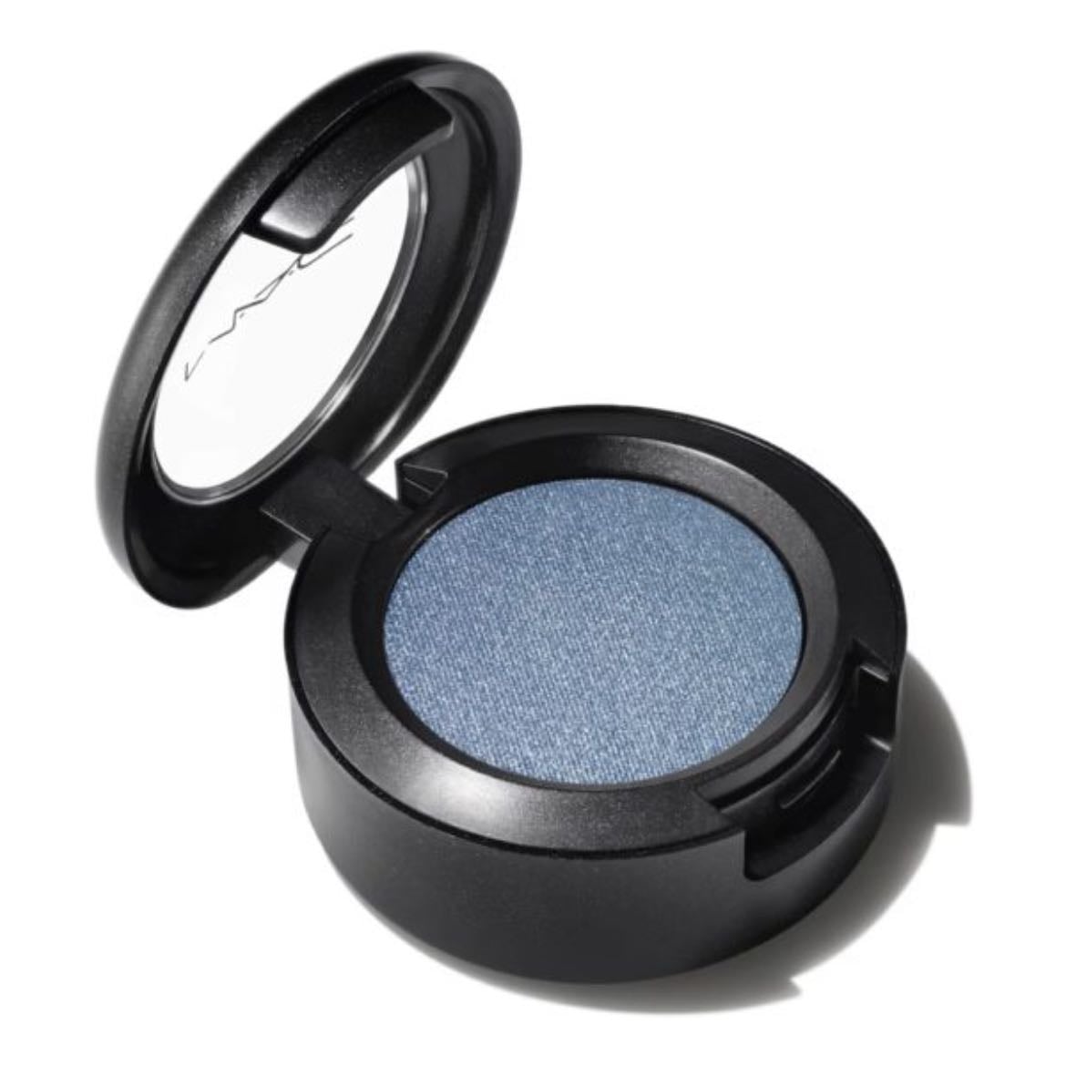 MAC sombra azul claro