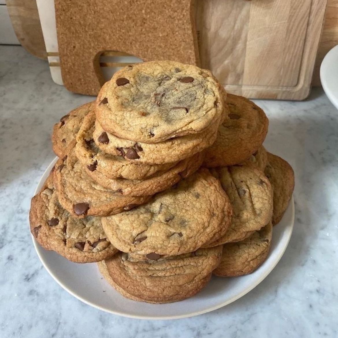Crumbl cookies by nati - (English version)