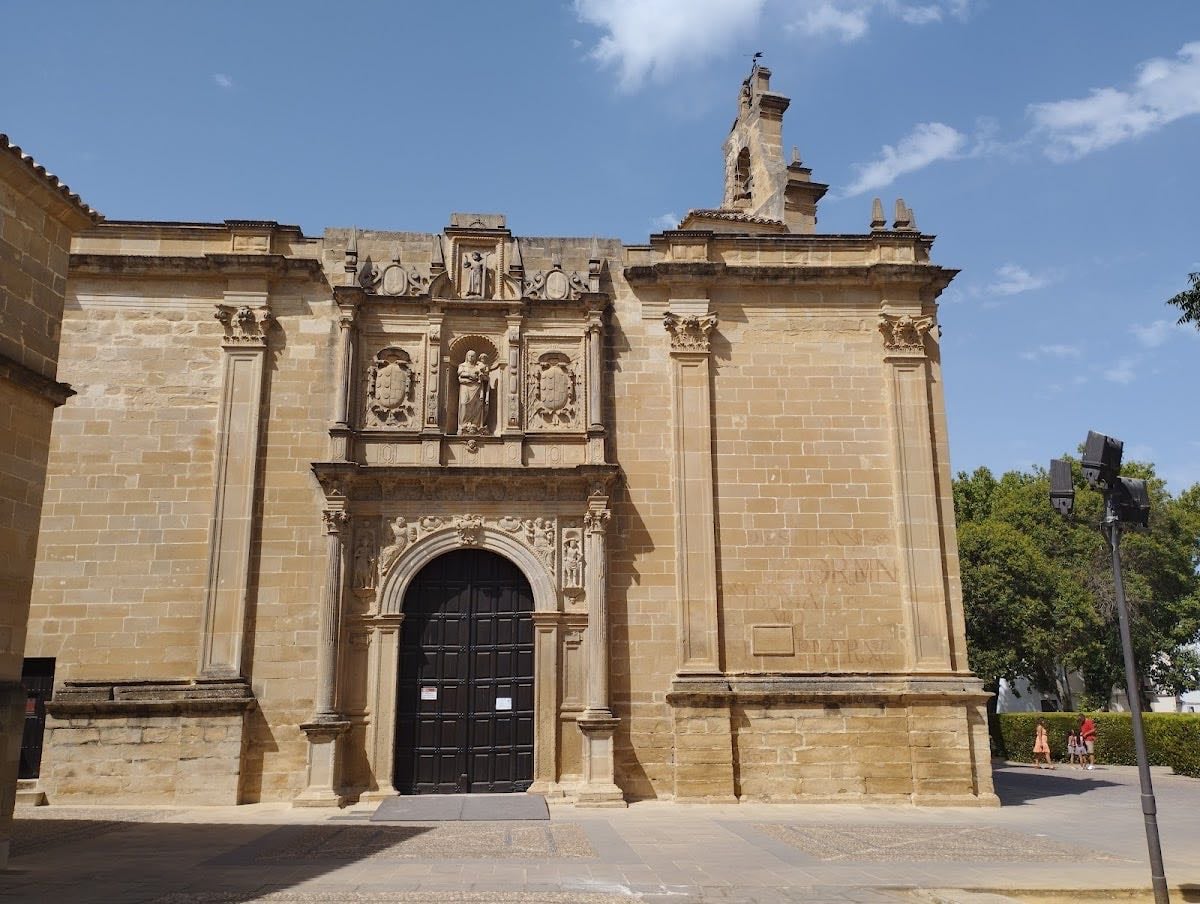 Basílica de Santa María de los Reales Alcázares
