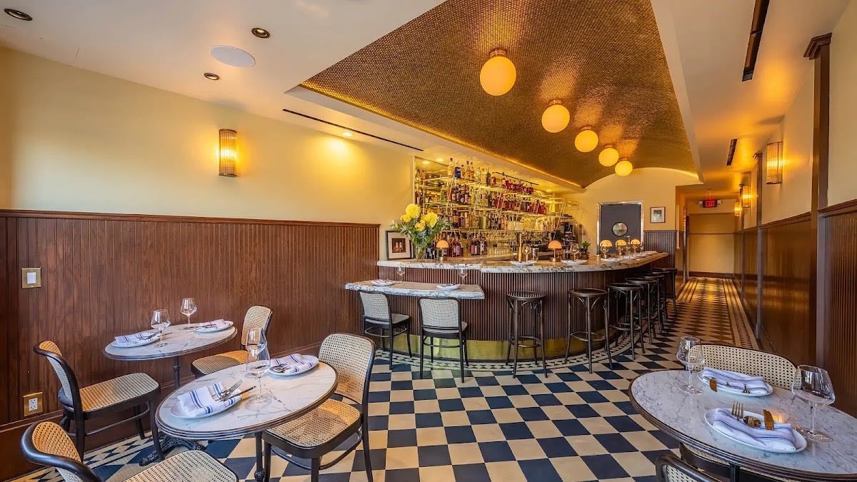 Bar Sinizki - New American Cuisine