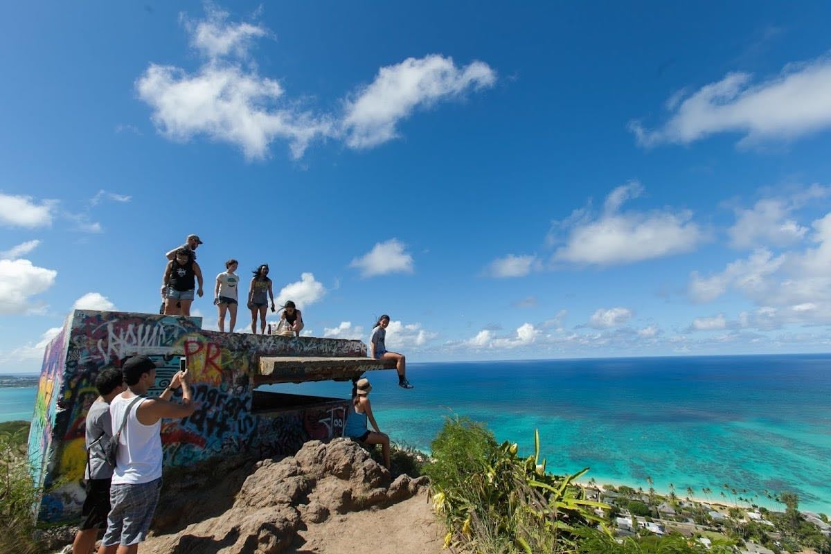 Lanikai Pillbox Trail - Parking is tricky, awesome views