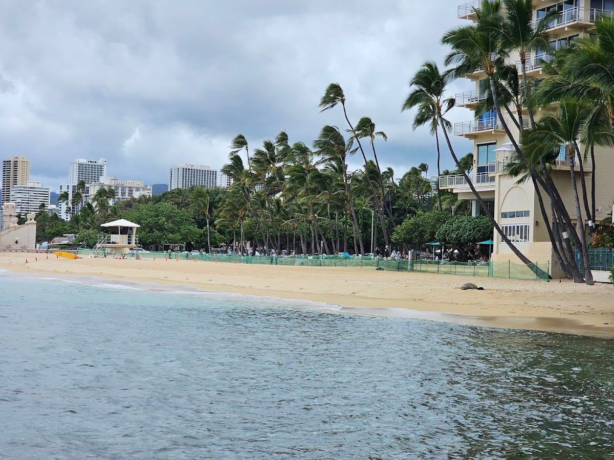 Kaimana Beach