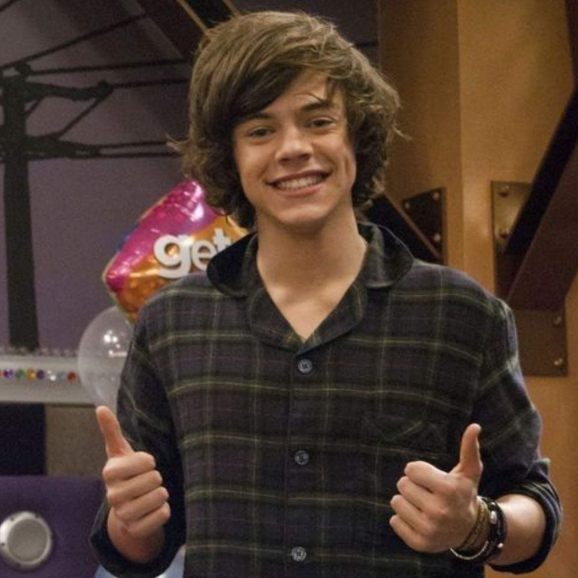 Harry Styles - I don’t know where to start because there’s way to much to talk about but I’m gonna try short it down a little. I’ve been struggling a lot with my mental health and Harry saved me. He made me feel loved and that I was enough. He’s also the most lovely person. Listening to his music always helps when I’m sad. I wish I could tell him that I’m thankful for him. I could write a letter with thousands of pages about him but here’s a small part🫶
