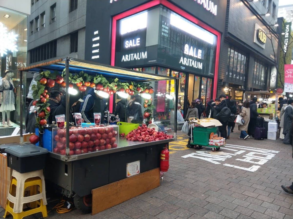 Myeongdong Night Market - Street food market