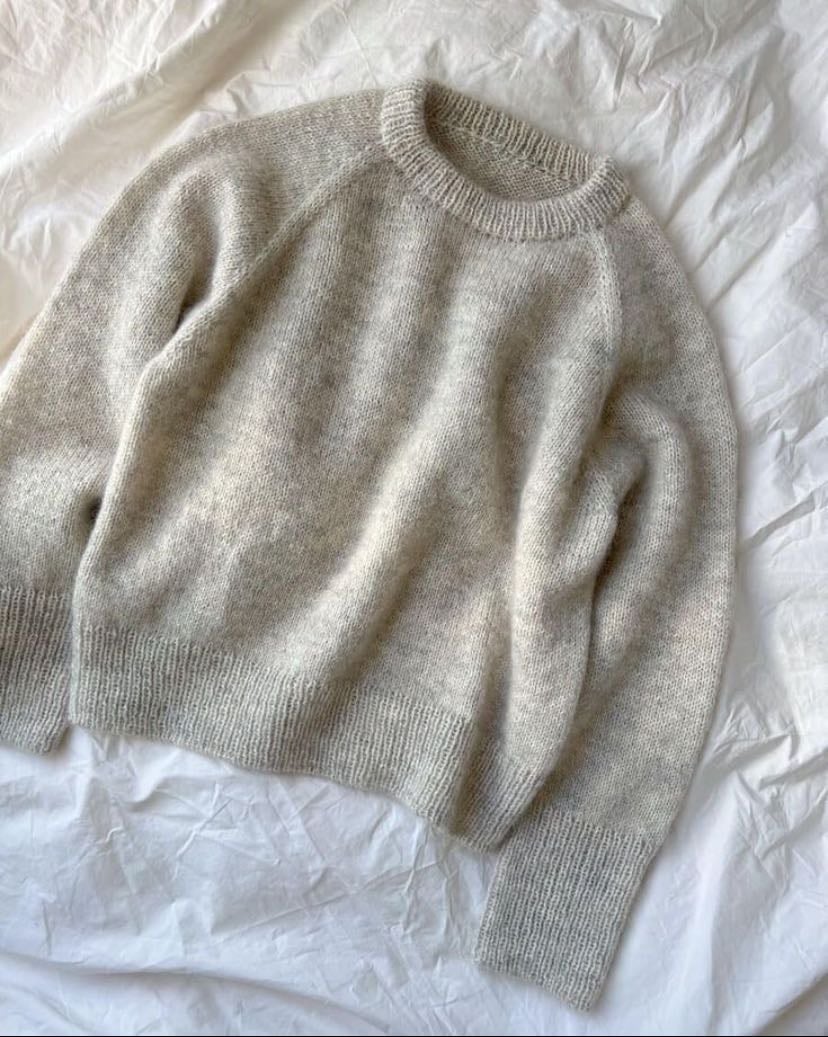 Light grey sweater