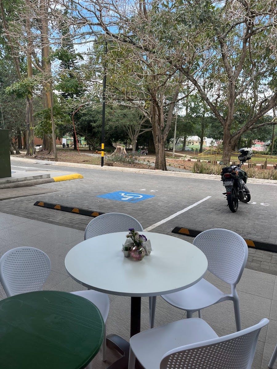 Hojaldre Pastry Boutique