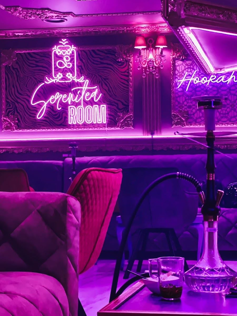 Serenitea Room - ELU MEILLEUR HOOKAH LOUNGE DE BRUXELLES - Chicha place