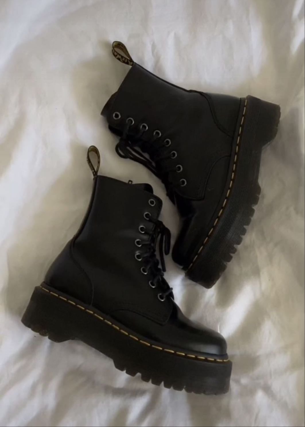Botas negras