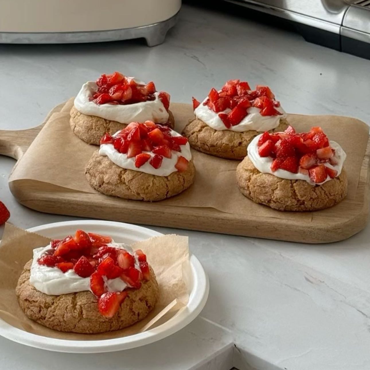 Strawberry cheesecake cookie