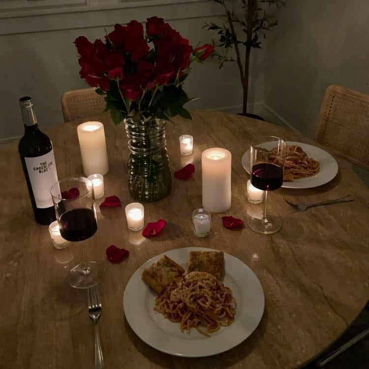 Home romantic 💘