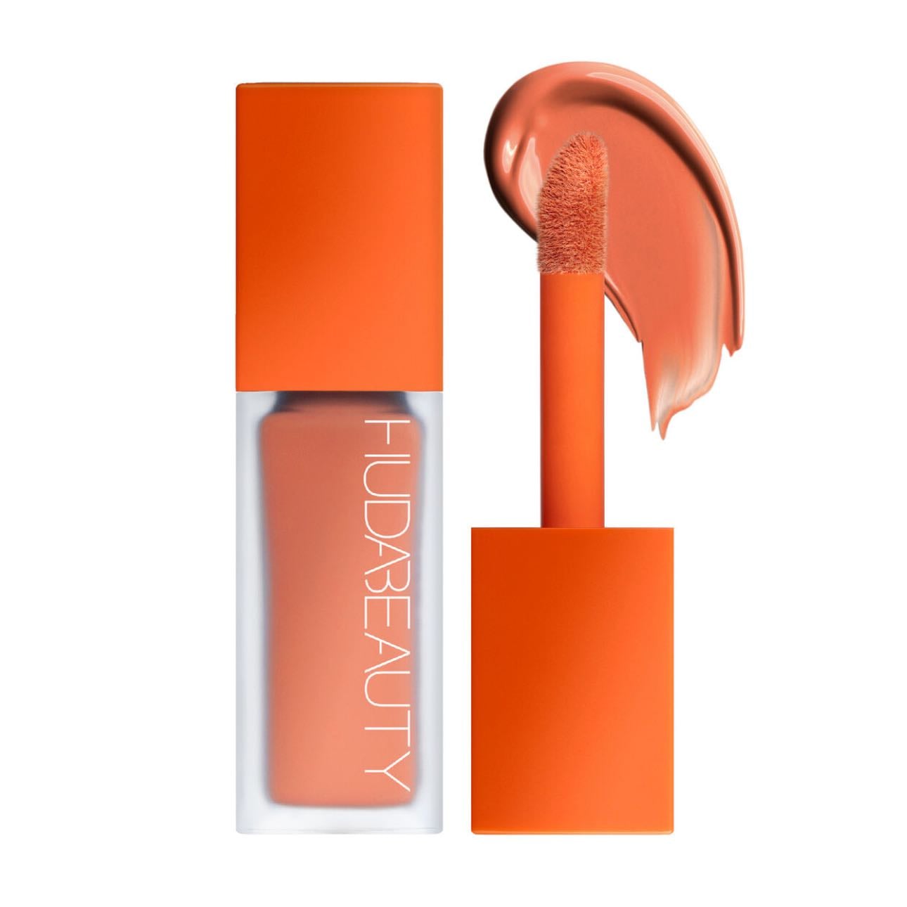 Huda beauty concealer