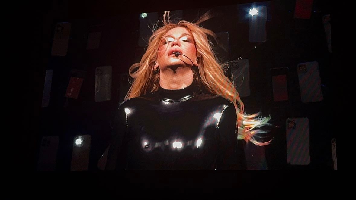 kesha π² - tits out tour
