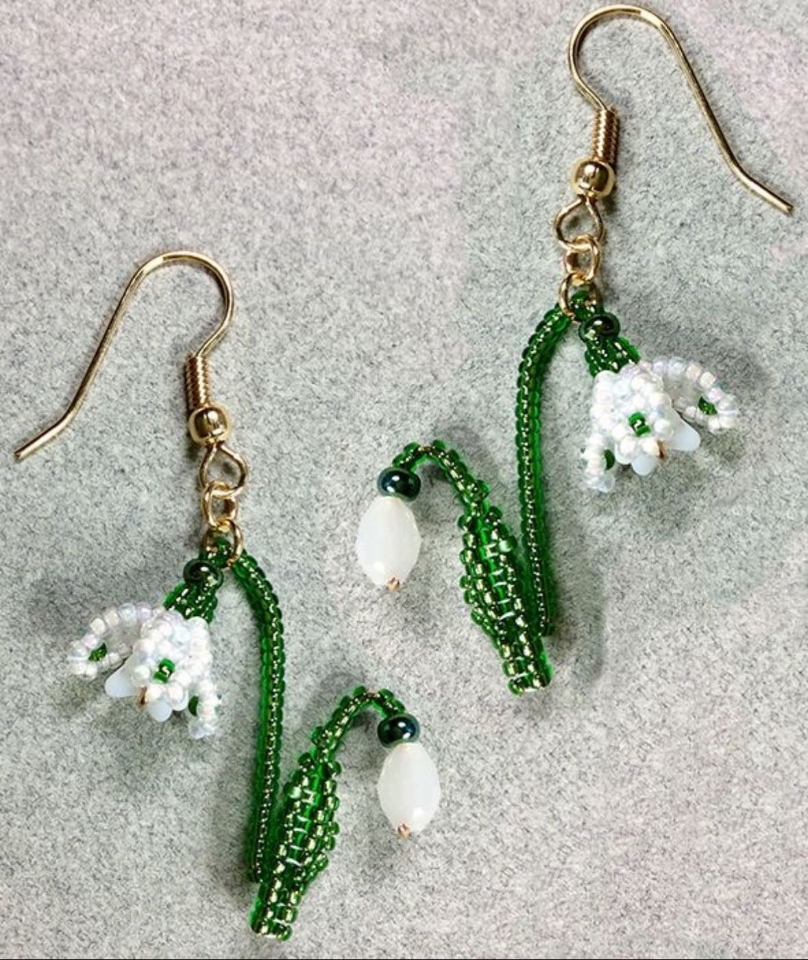 pearl bead earrings