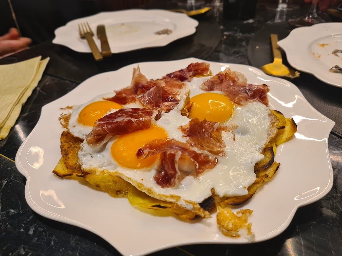 Q'Tomas
