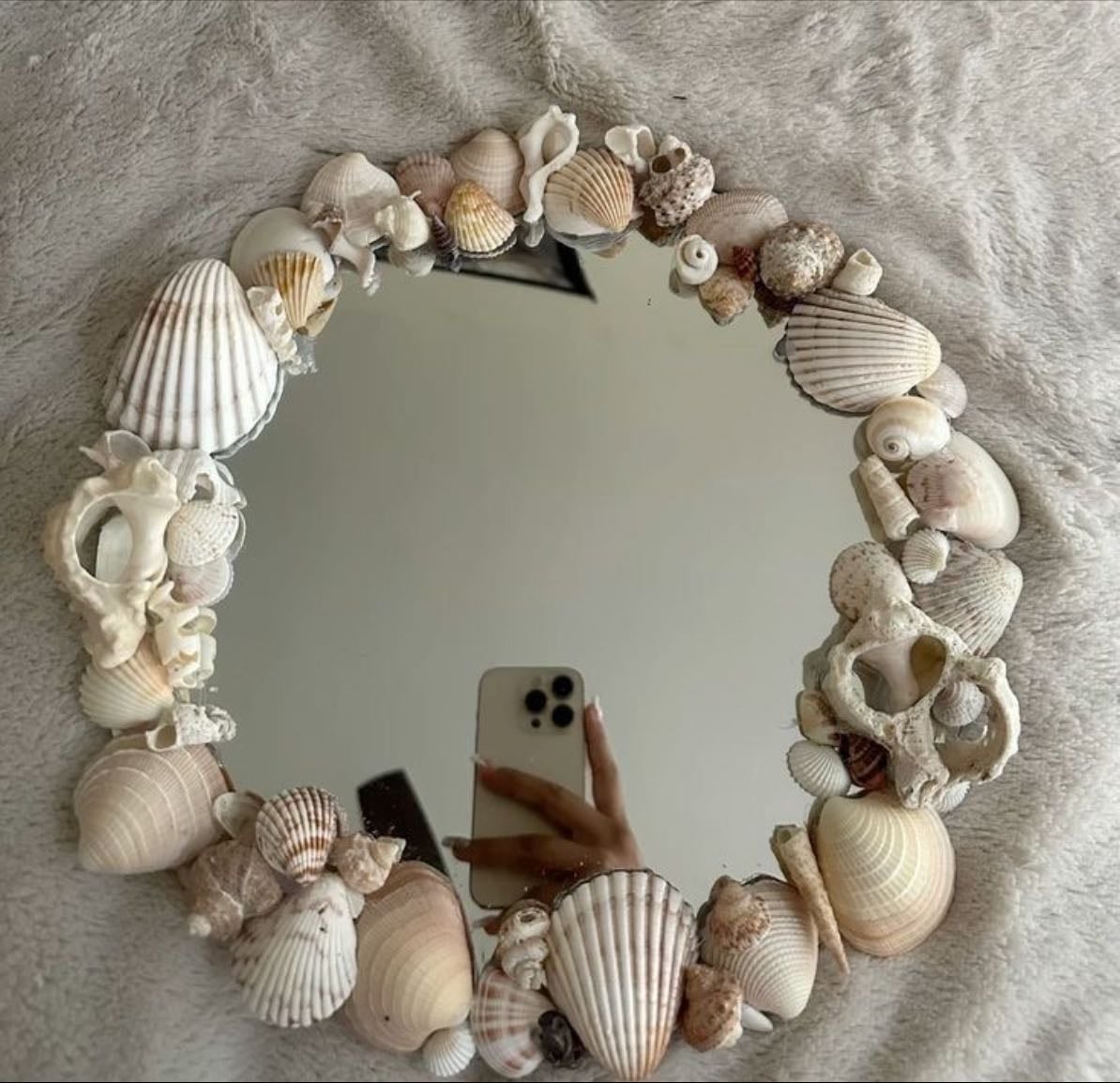 Mirror decor