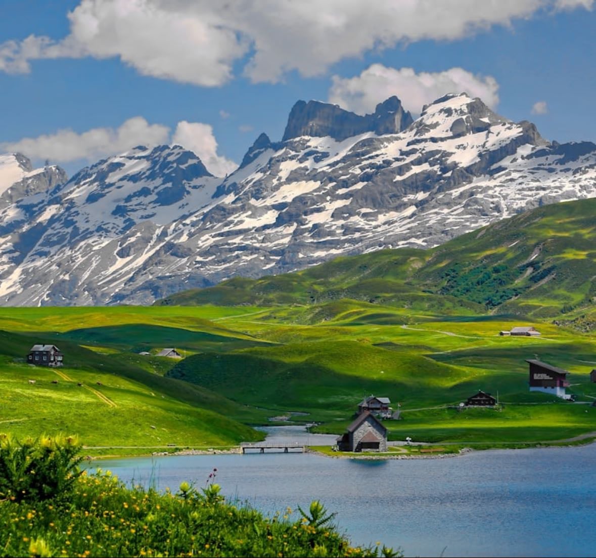 S u í ç a 🇨🇭 - Places hypelist by Mélanie velazquez