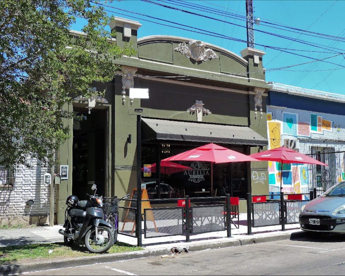 Aurelia Deli Caf茅