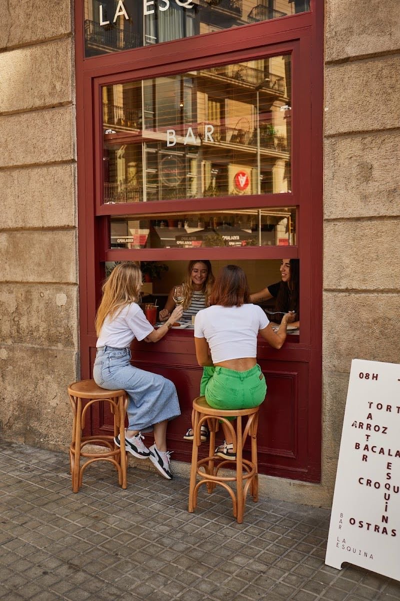 Restaurante - Bar La Esquina