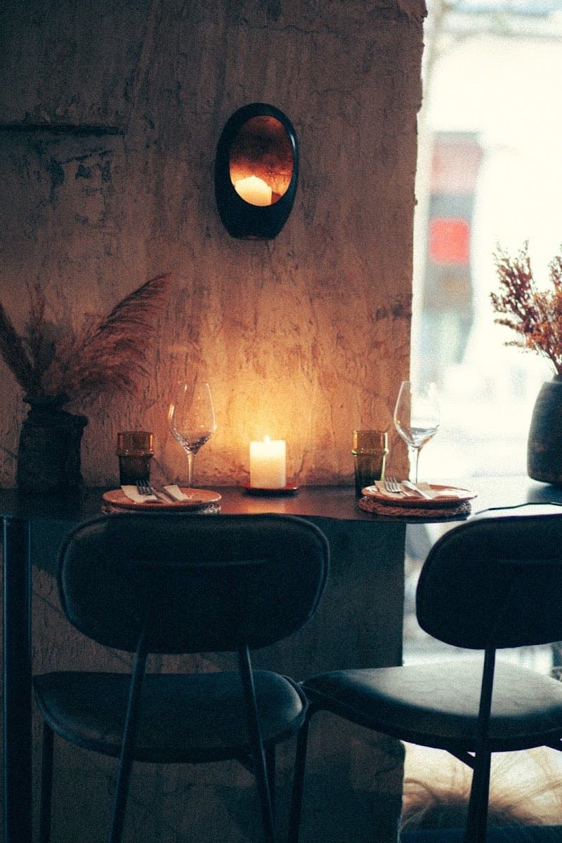 Araia - Date night