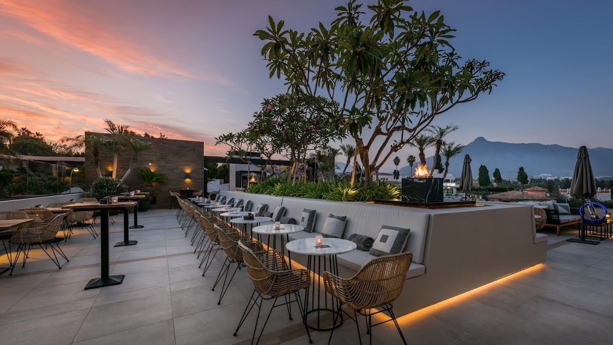 AIR By BREATHE - Rooftop Bar & Signature Cocktails Marbella